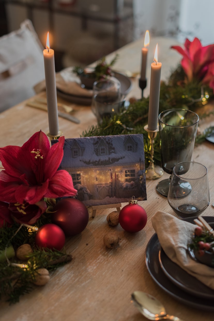 Weihnachtstischdeko natur