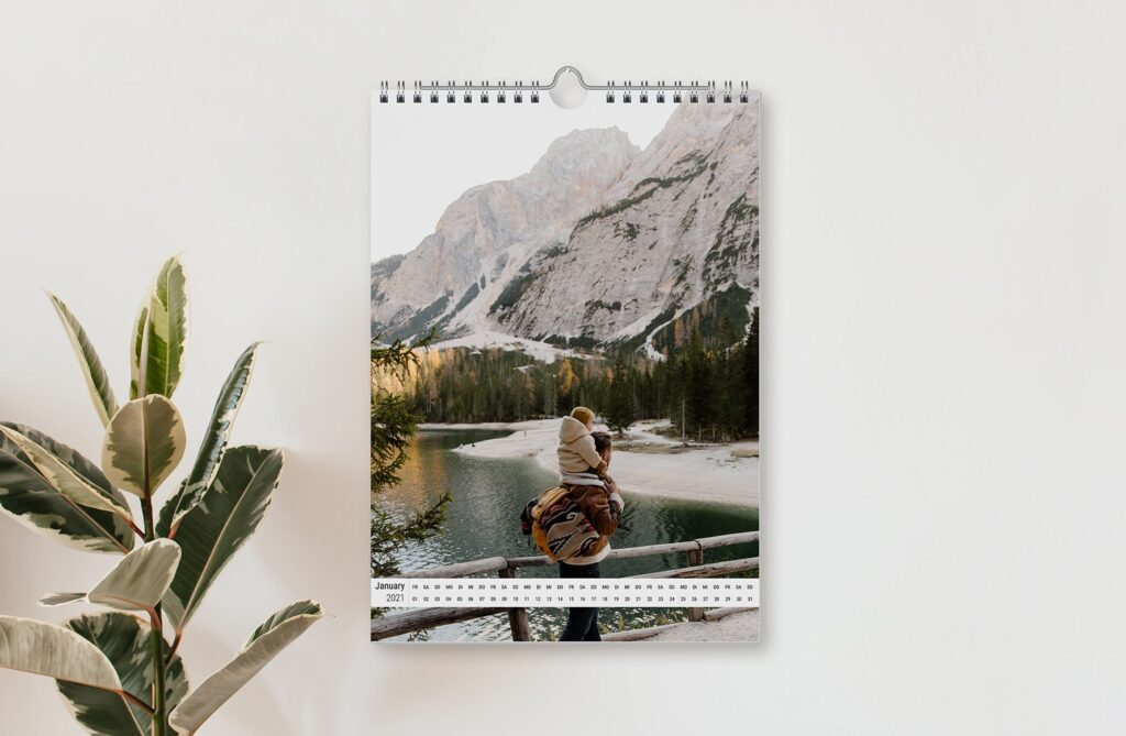 Ein Fotokalender ist ein schönes Weihnachtsgeschenk für Mitarbeiter und praktisch dazu