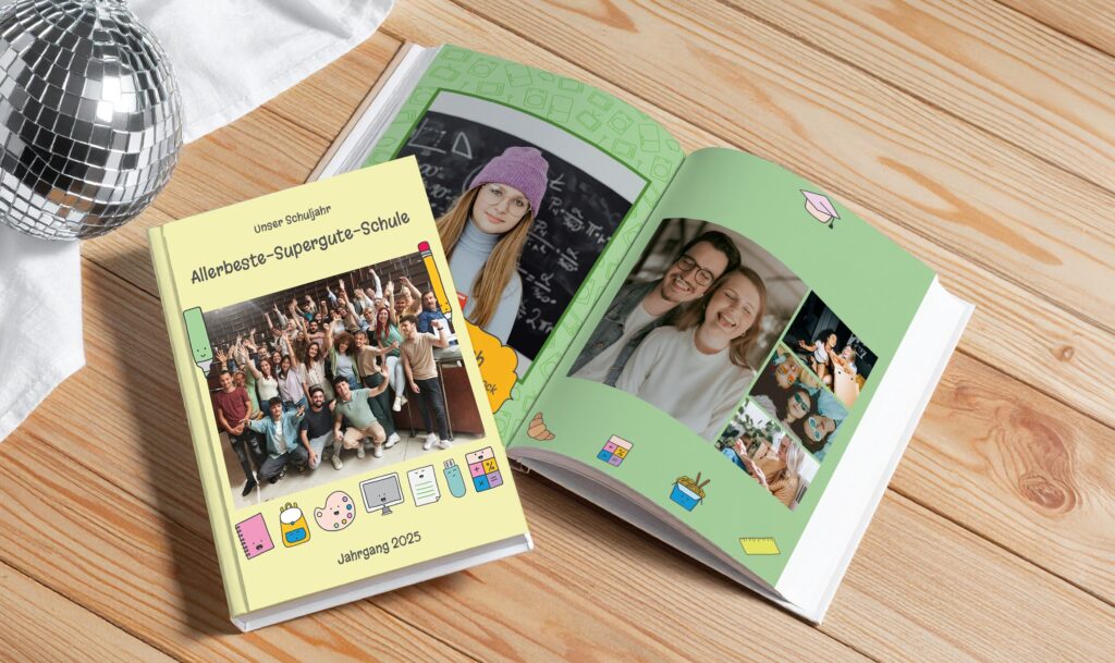 Abschlussbuch selbst designen mit Stickern und mehr
