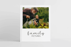Fotobuch mit Opa und Enkelkind auf dem Cover